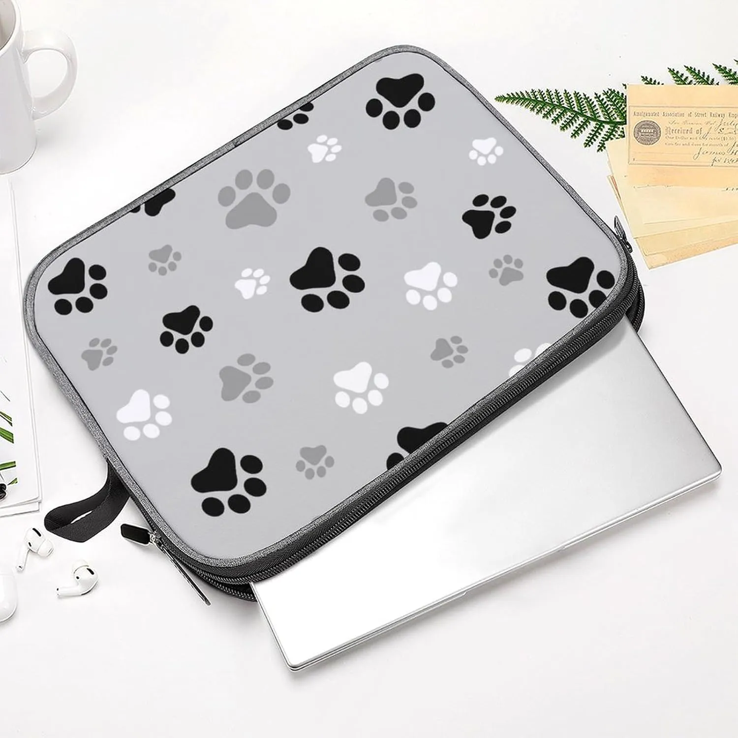 Axolotls Pattern Large Capacity Portable Laptop Case Unisex