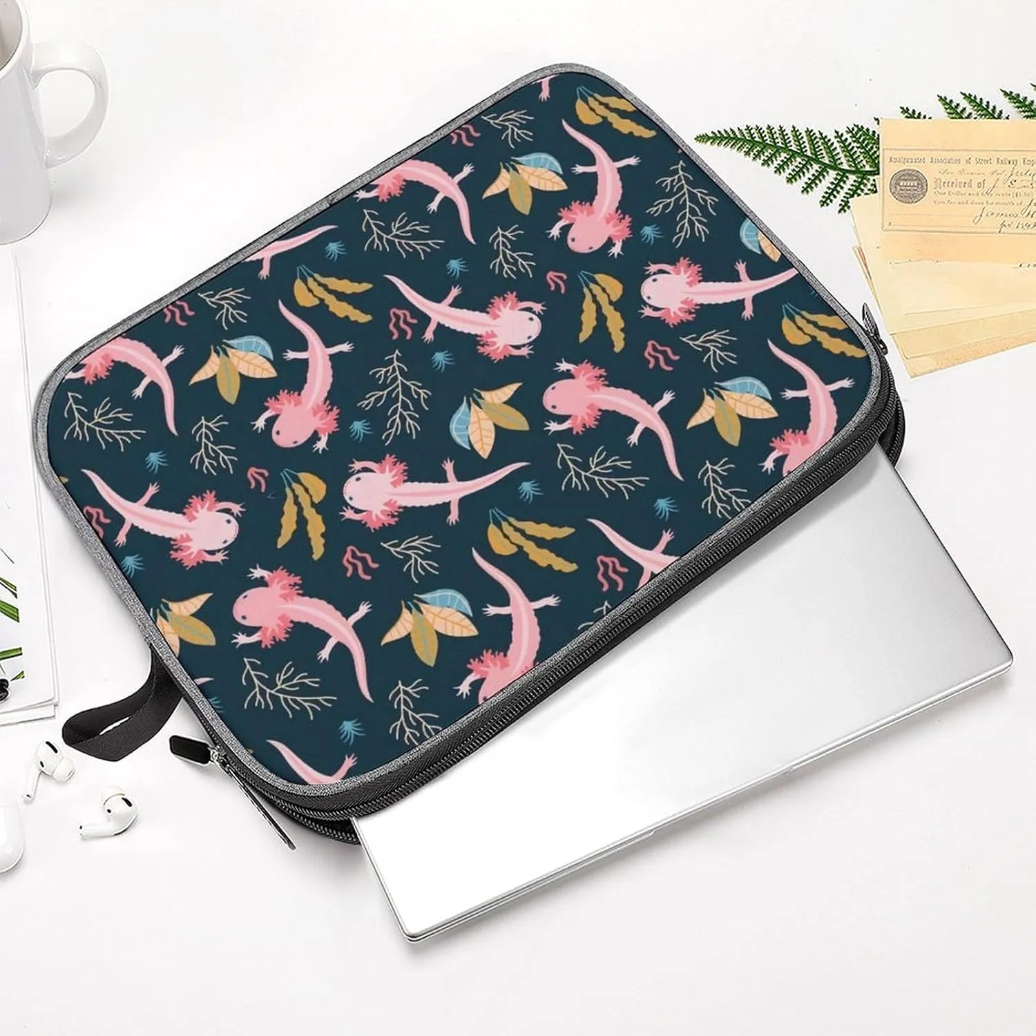 Blue Quaker Parrots Large Capacity Portable Laptop Case Unisex