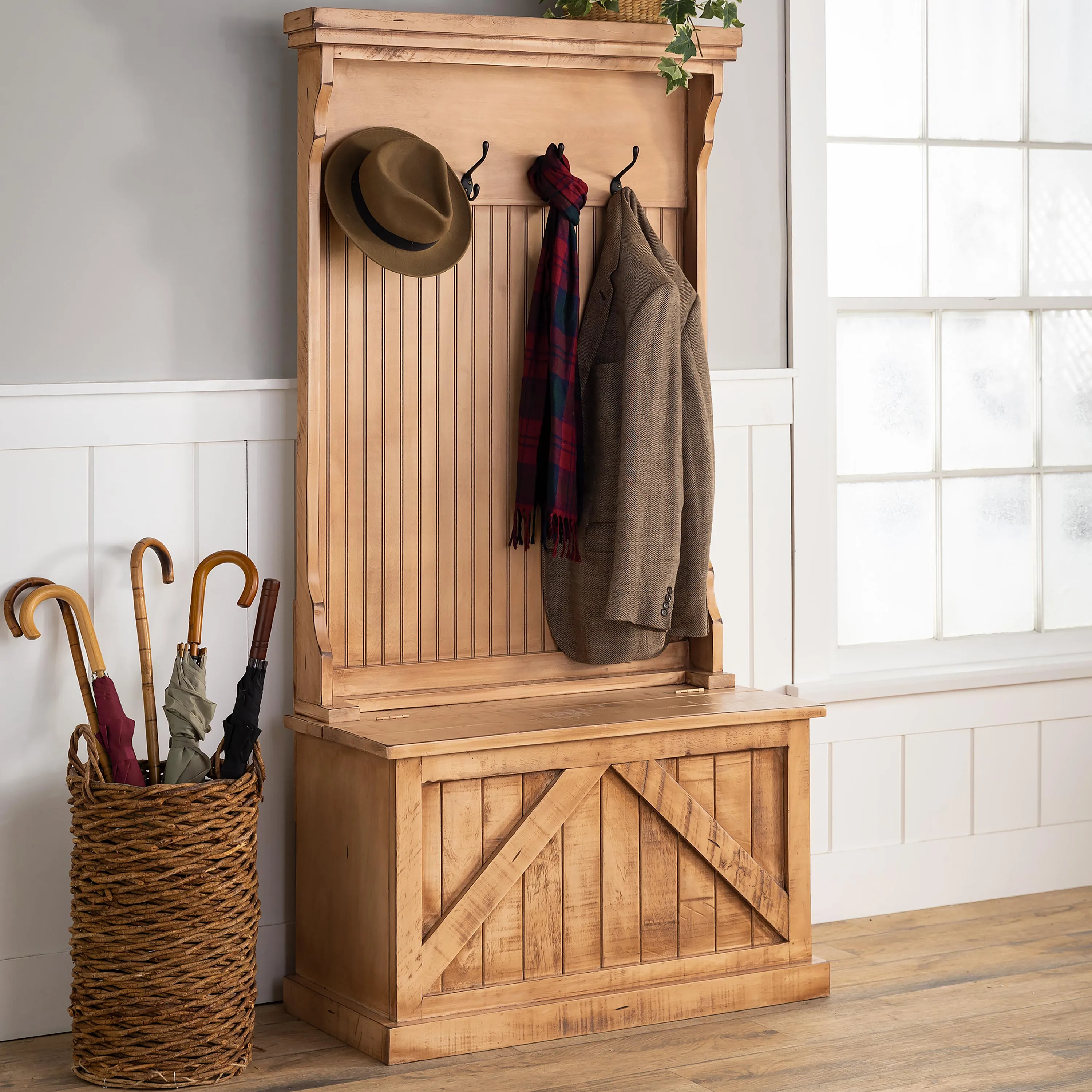 Bowling Green Hall Tree with Storage Bench