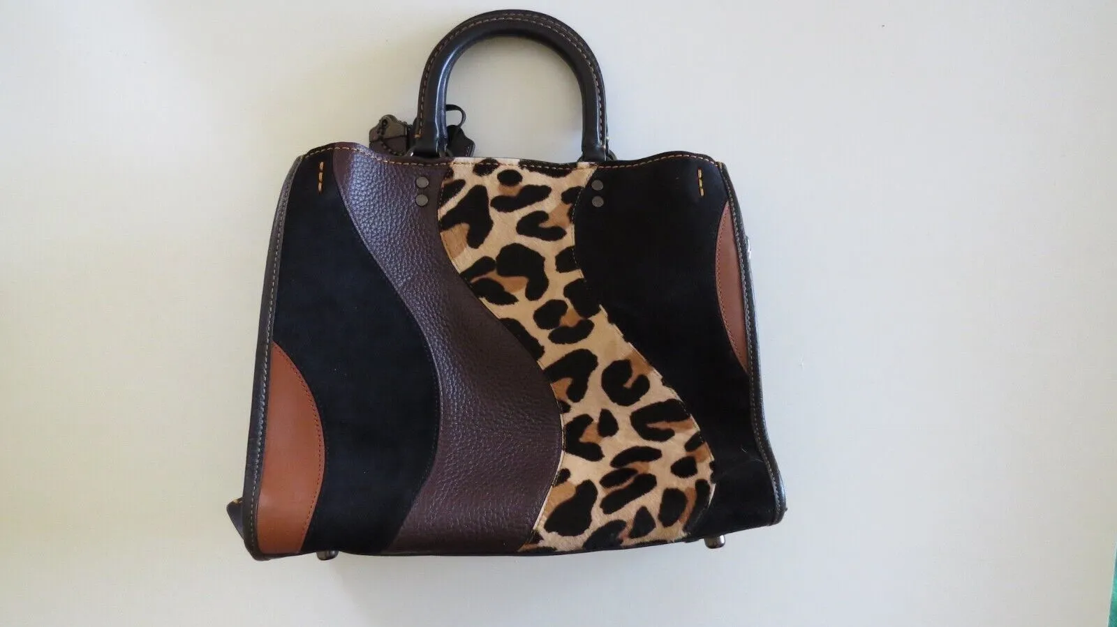 Coach Rogue Bag With Leopard Patchwork B1880 32879🩶🏙️