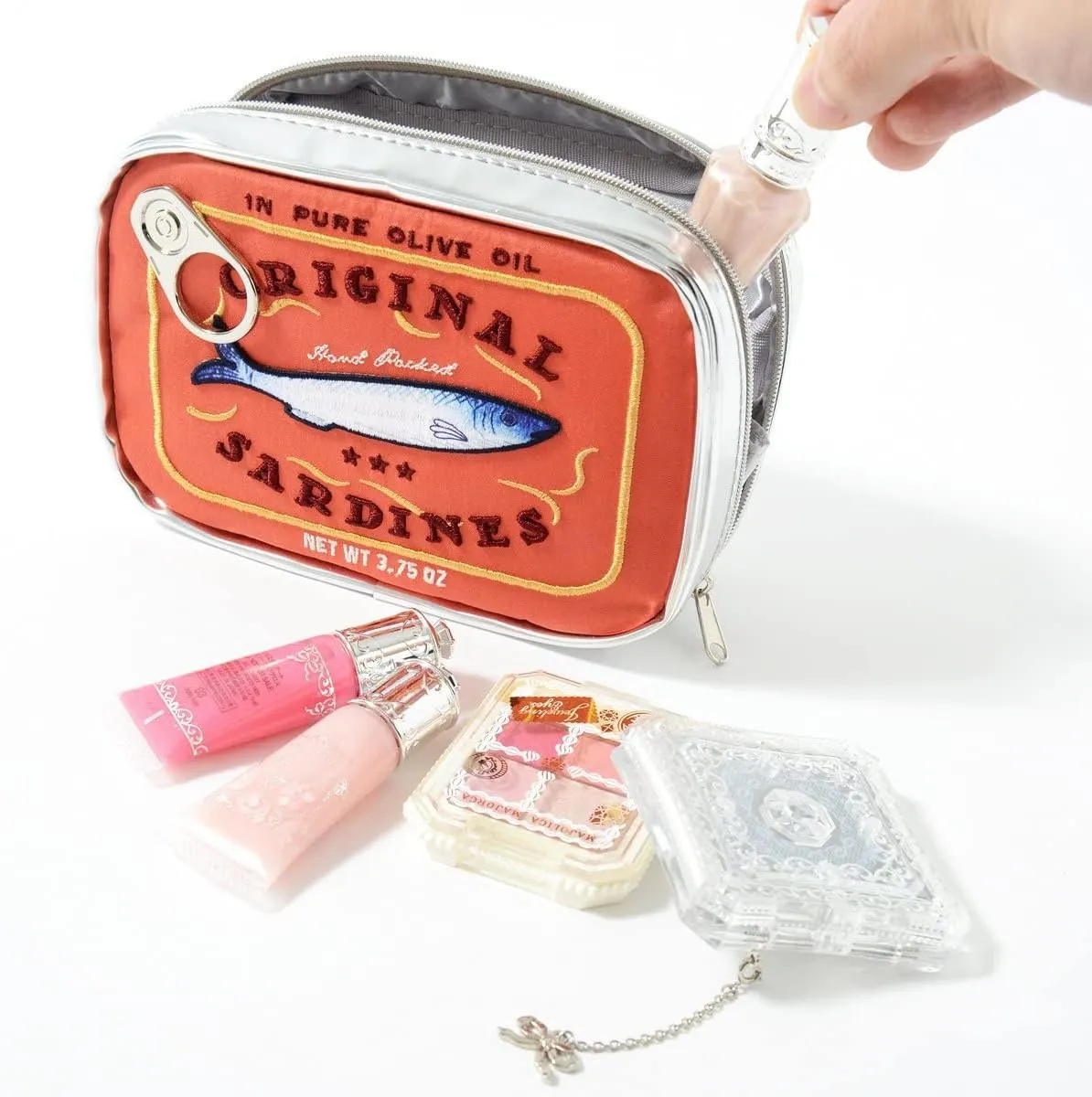 Cute Canned Sardines Style Makeup Bag Creative Large Capacity Sardine Tin Fish Cosmetic Bag Trave Bath Toiletry Pouch Organizer for Women Girls