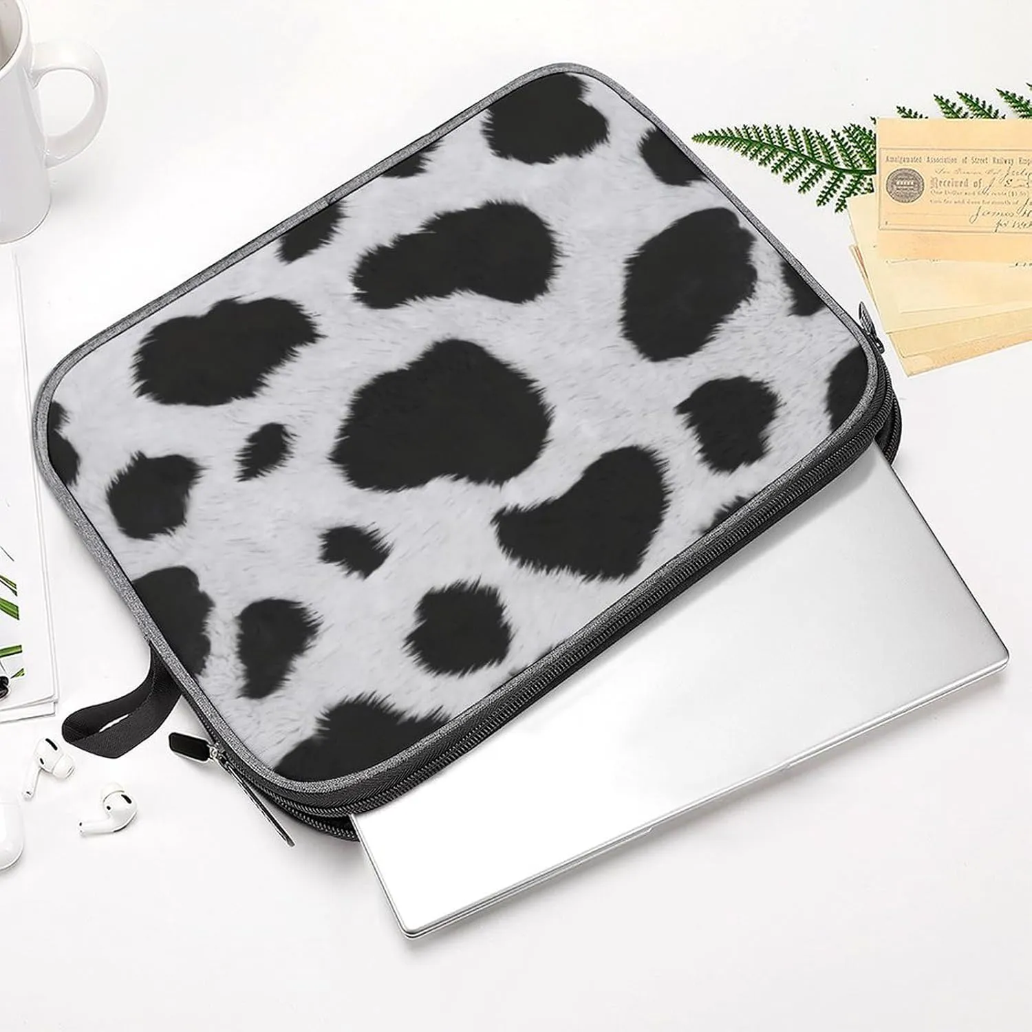 Cute Cats Head Large Capacity Portable Laptop Case Unisex