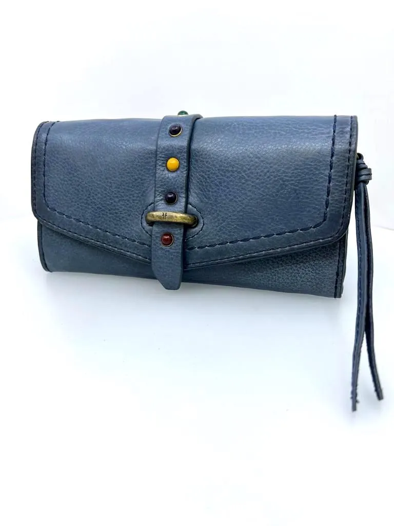 FRYE ALESSI STUDDED LEATHER CONTINENTAL WALLET/ CLUTCH