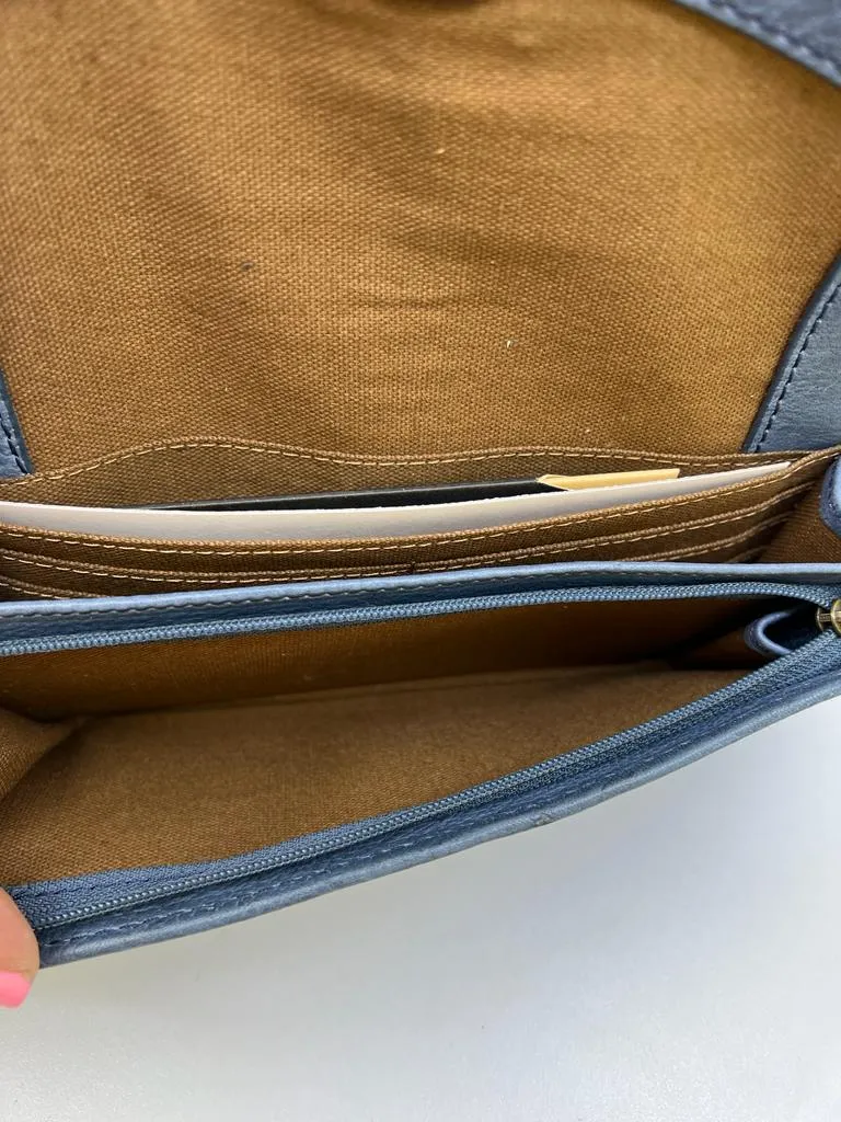FRYE ALESSI STUDDED LEATHER CONTINENTAL WALLET/ CLUTCH