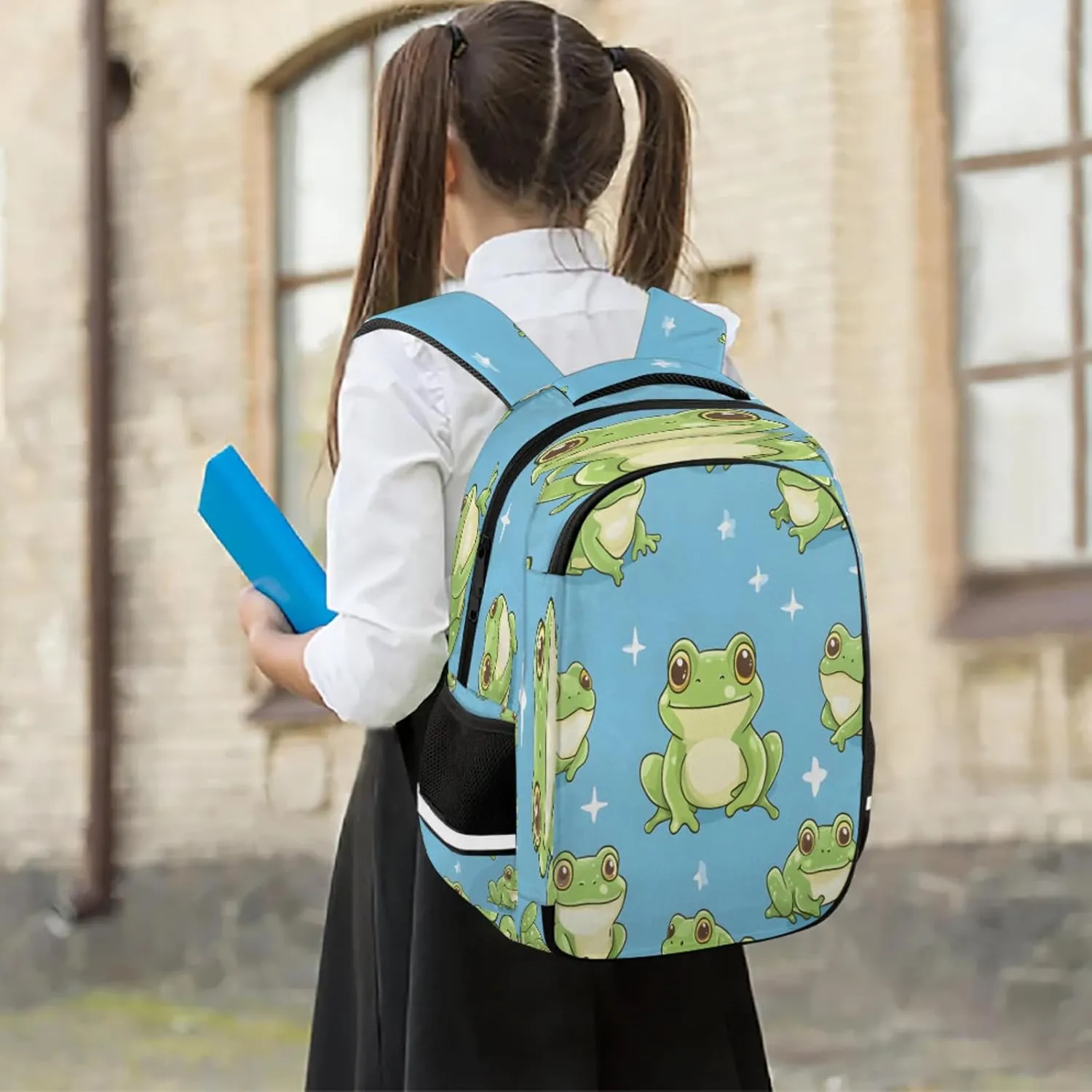 Green Frog Travel Backpack Cartoon Pond Animals Waterproof Laptop Shoulder Bag with Adjustable Strap Casual Hiking Gym Travel Daypack