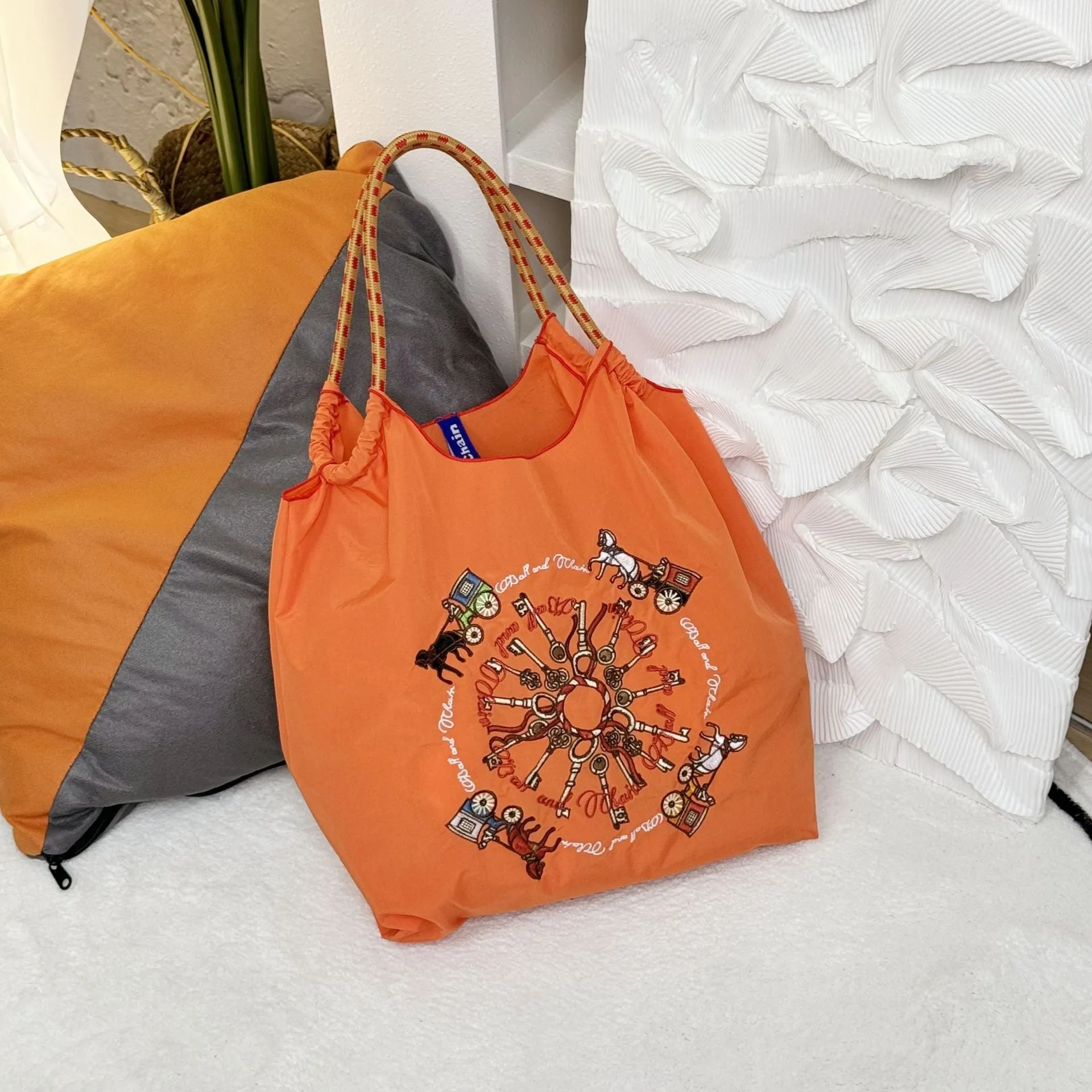 Love Embroidered Large Capacity Shopping Bag DP25A405