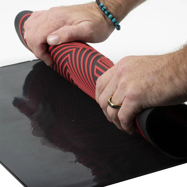 MagMat - Magnetic Tech Mat - Black/Red