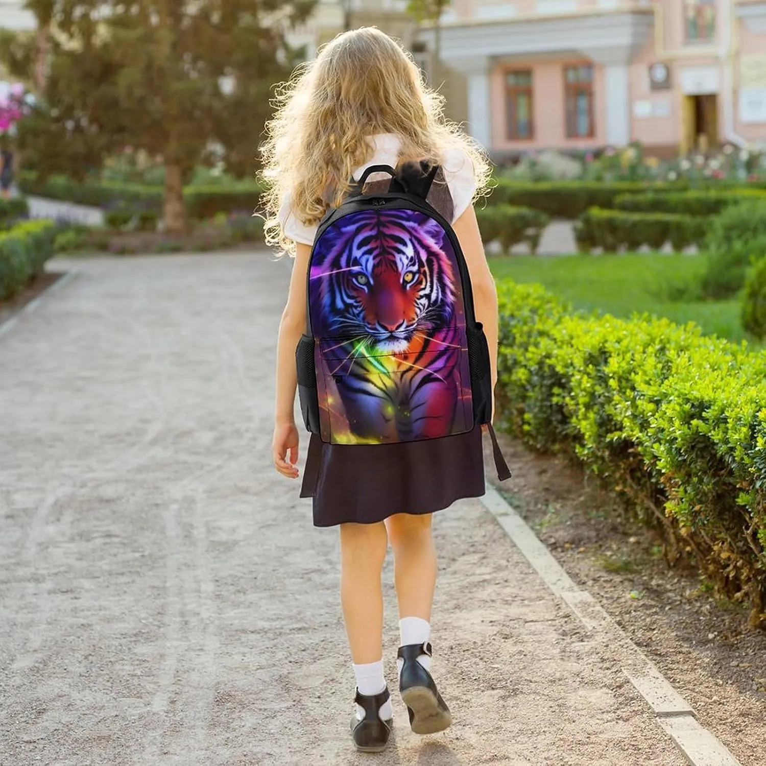 Men Women Lightweight Beautiful Wild Animal Tiger Abstract Art Daypack Bookbag Big Capacity Carry On Bag With Side Pockets for Camping Travel Bicycle