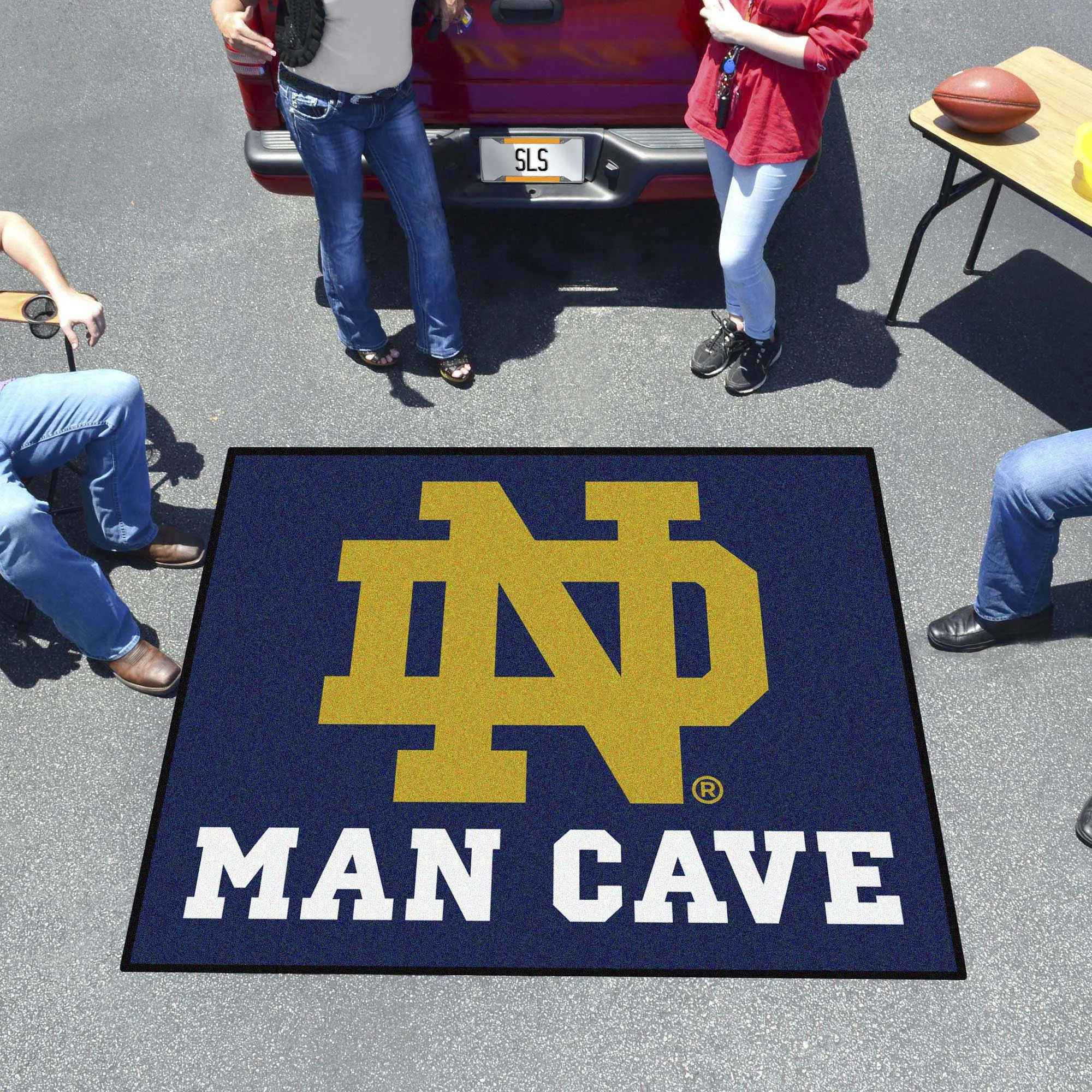 Notre Dame Man Cave Tailgater