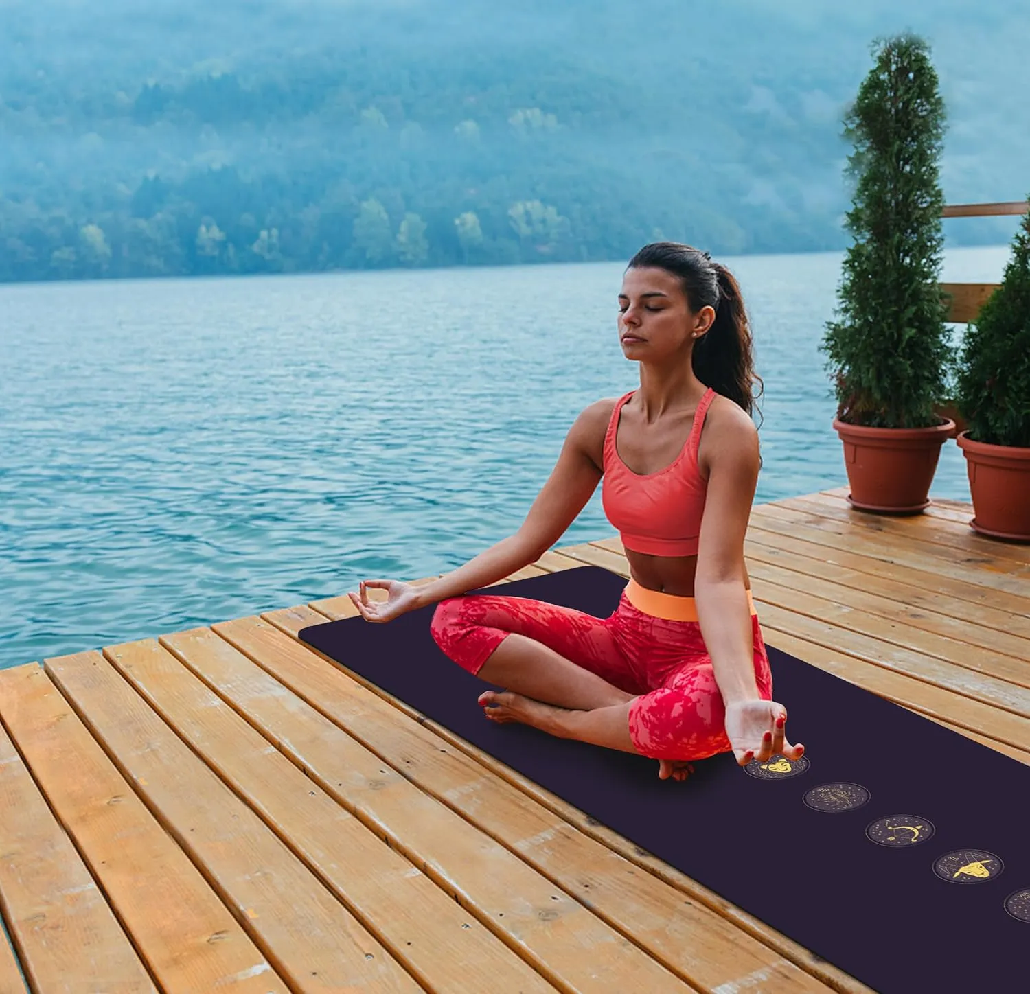 nuveti Printed Travel Yoga Mat-1/16 Inch Thick Non Slip Fitness Workout Mat with Carrying Bag, Foldable Lightweight Suede & Natural Rubber Yoga Mat for Yoga Pilates and Fitness 72" L x 24" W x 1.5mm