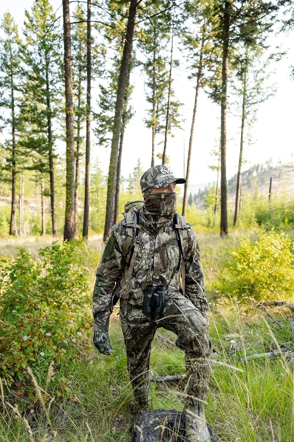 Realtree Men's All-Season Pants, Lightweight Camo Hunting Gear, Moisture-Wicking, Durable Fabric