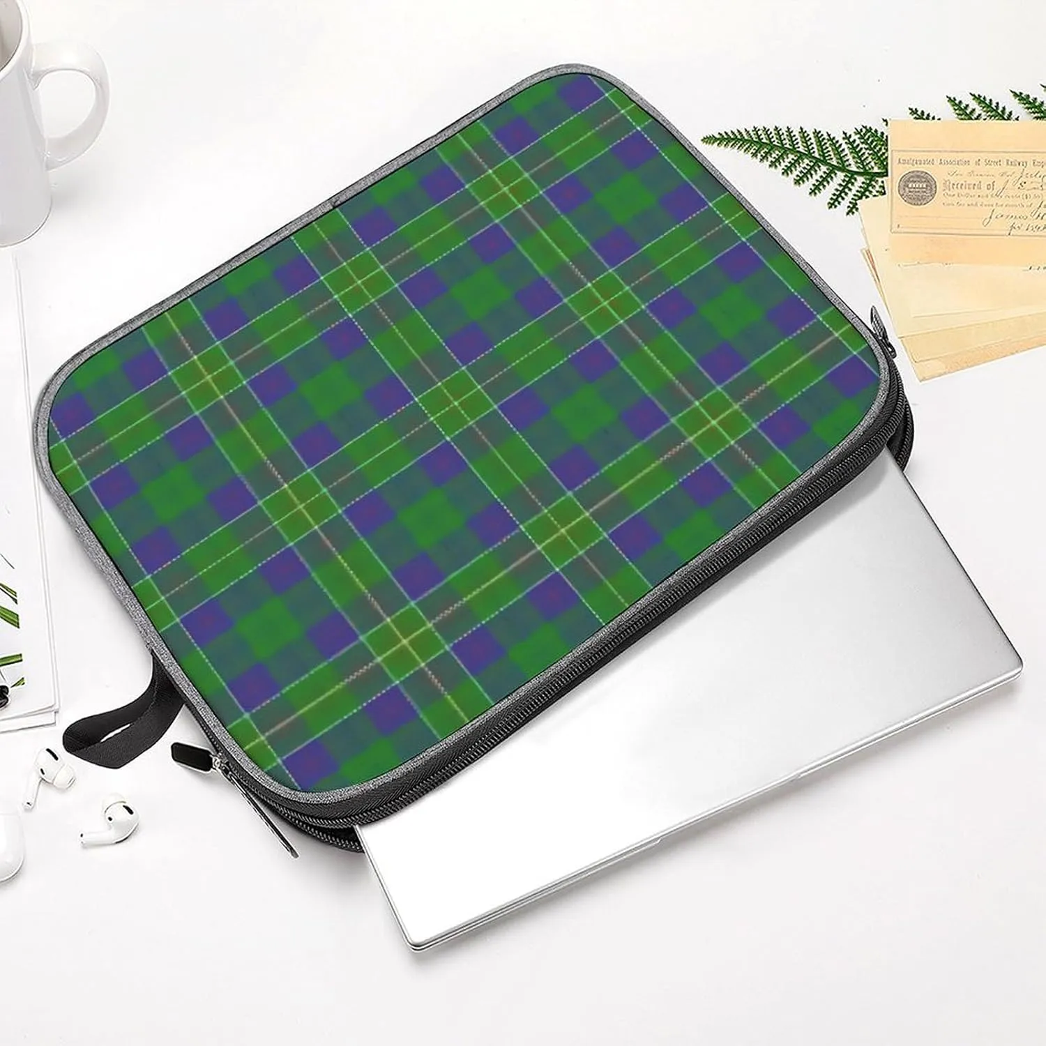 Royal Stewart Tartan Large Capacity Portable Laptop Case Unisex