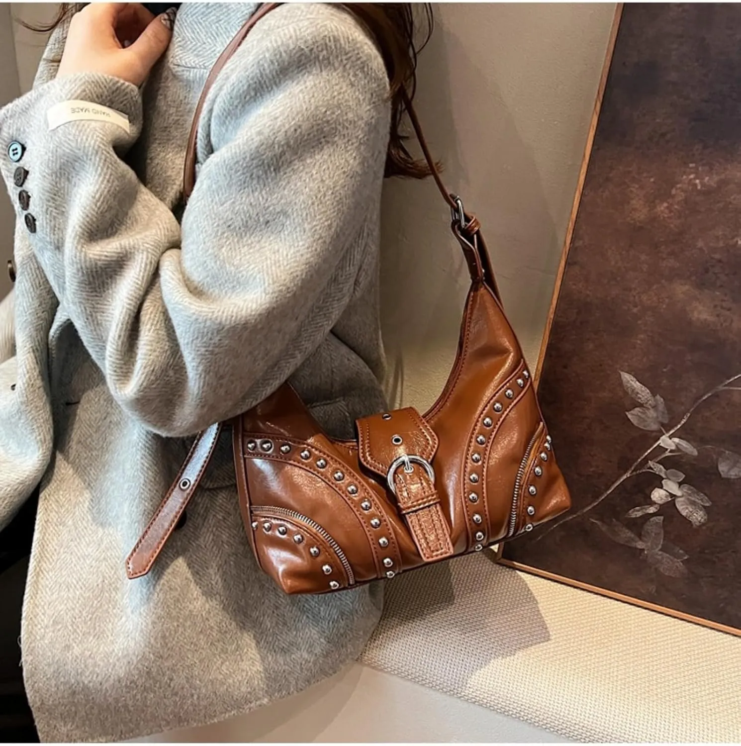 Studded Shoulder Bags Grunge Purse for Women Faux Leather Hobo Purse Y2k Dumpling Bag Summer 2000s Streetwear