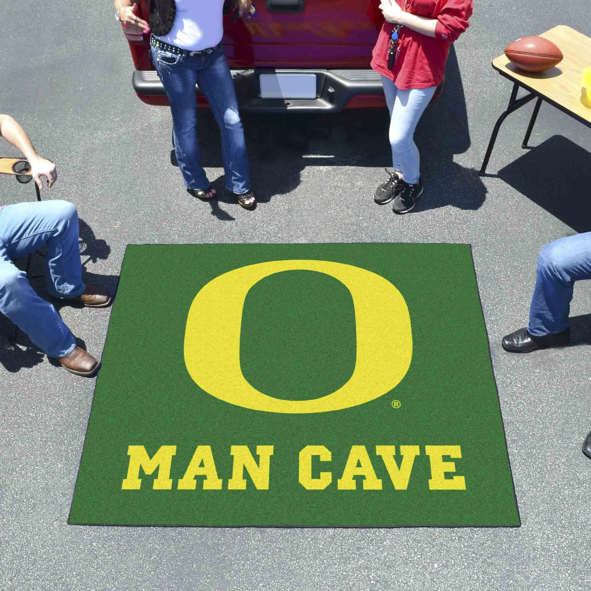 University of Oregon Man Cave Tailgater